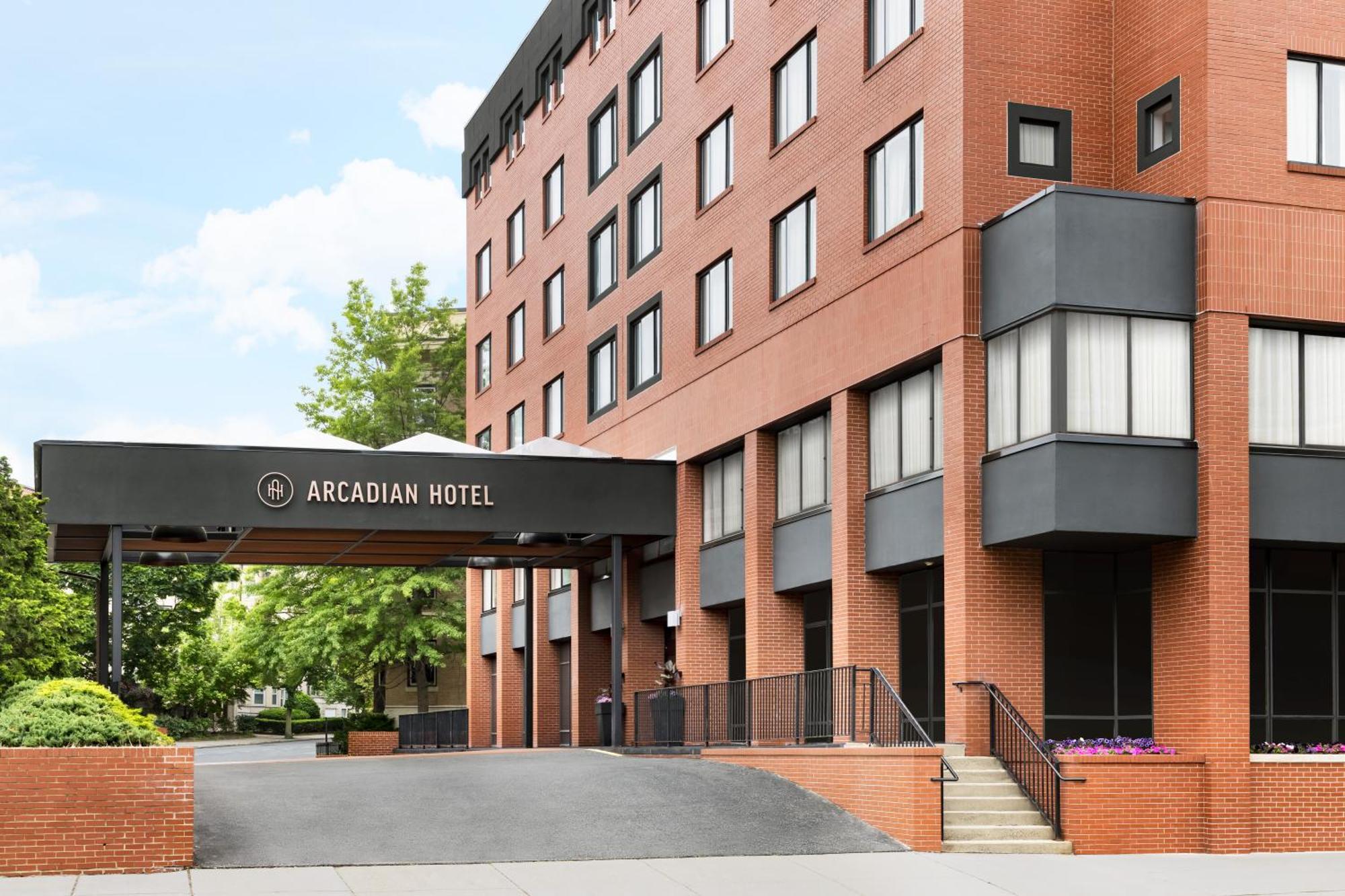 The Arcadian (adults Only)